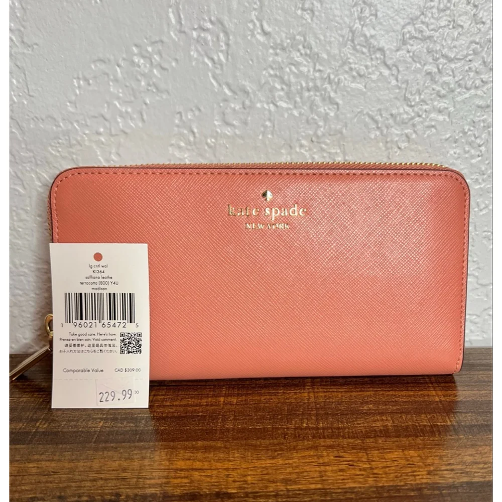 Kate Spade Flower Medium Terracotta QuiltedTote with Wallet & Dust Bag